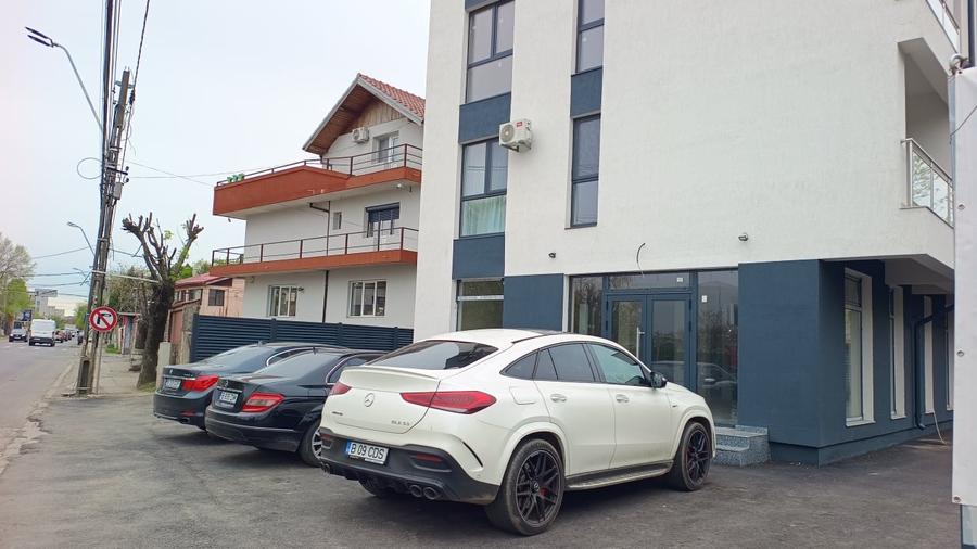 Spatiu Comercial Stradal langa strada Uverturi - 5