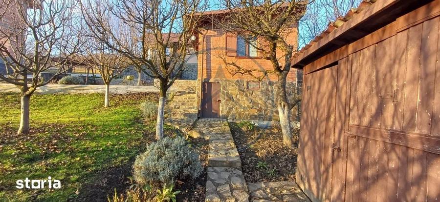 Casa de vanzare in Localitatea Unirea - 16