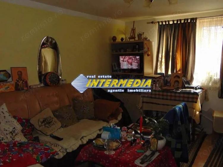 CASA 6 CAMERE I DE VANZARE I CENTRU I PRETABILA CABINETE, GRADINITA , BIROURI I - 6