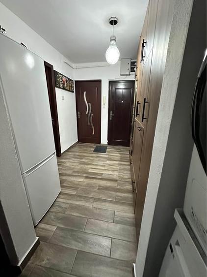 360 Grade Imobiliare ofera spre vanzare un apartament cu 2 camere, Soarelui - 8