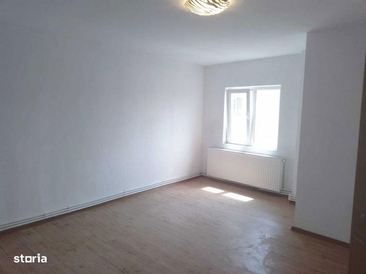 Vand Apartament 2 Camere Filiasi - 2