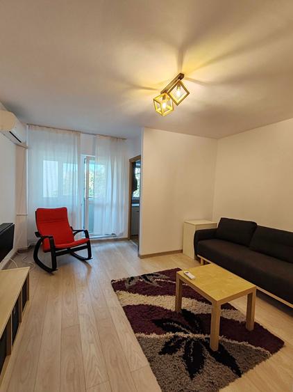 Garsoniera 5 min Metrou Dristor, et 4/8, 24 mp, 1200 ron, contract Anaf - 1