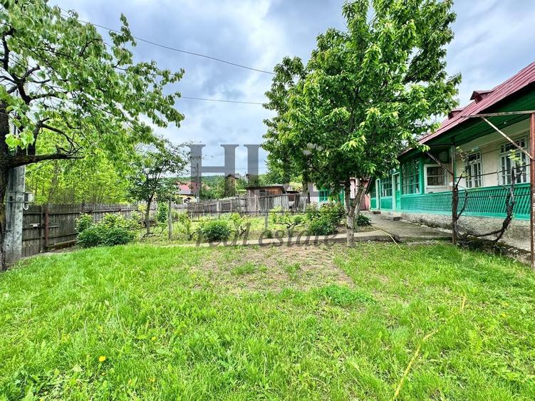 casa batraneasca situata in Hemeius - de vanzare - 1