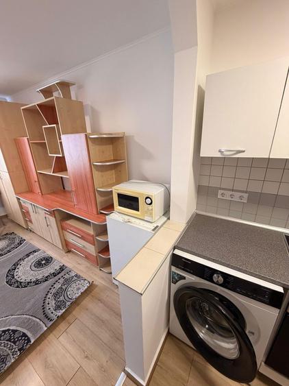 Inchiriez garsoniera - 3