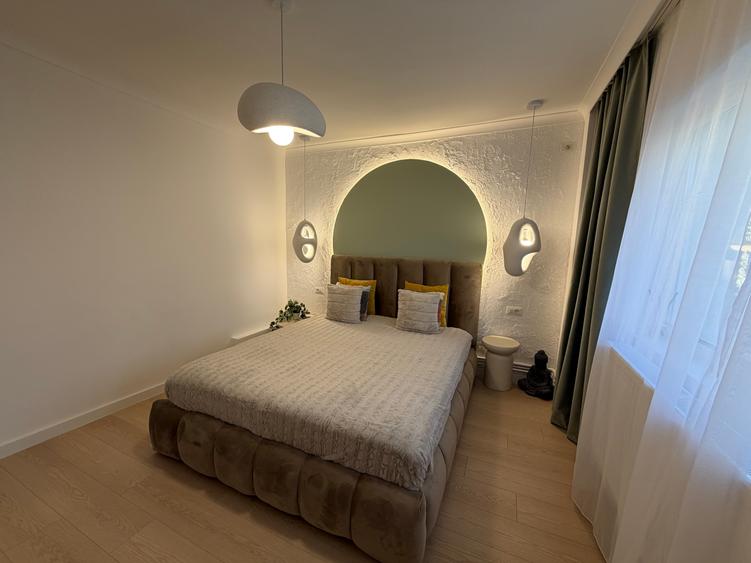 Apartament renovat complet,totul nou,centrala proprie,lângă Bd Unirii - 12