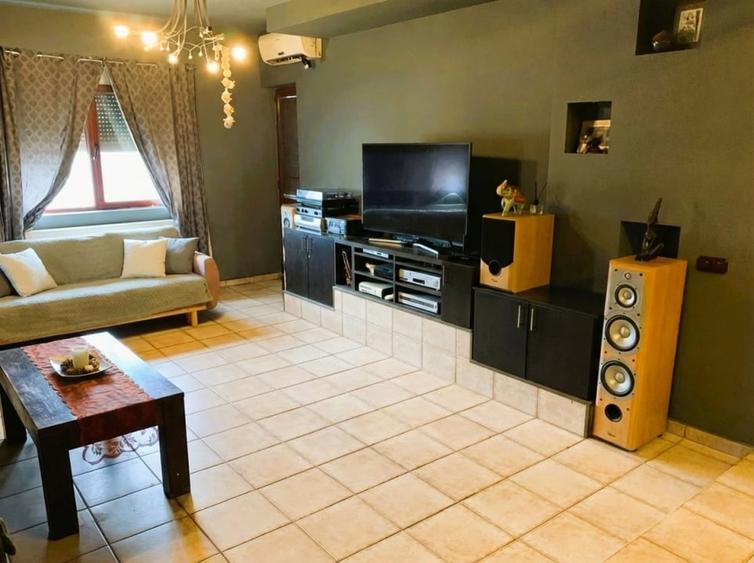 Vând apartament boem, într-un bloc ca un refren - 27