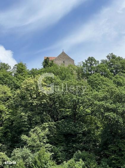Casă cu 4 camere în Cisnădioara