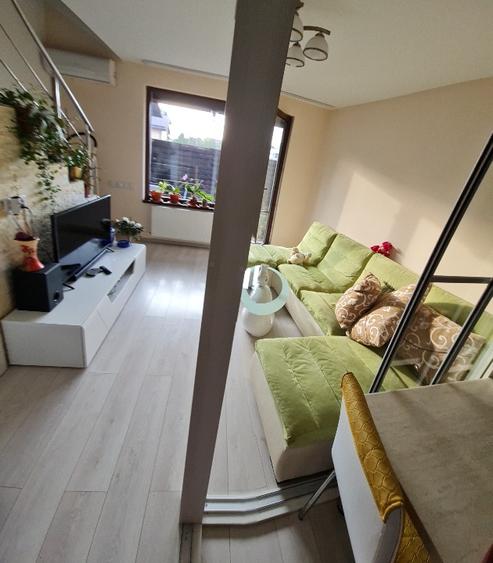 De vânzare casă înșiruiră  - Cartier Latin  - 9