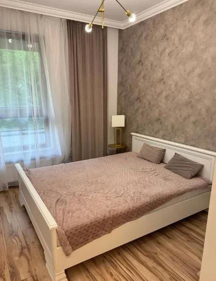 Inchiriez un apartament cu 2 camere, in zona Tineretului, centrala proprie - 5