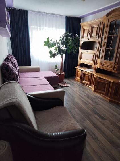 Apartament cu 2 camere decomandat în Exterior Vest