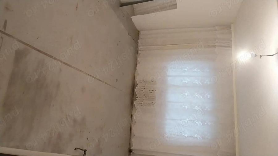 Vand garsoniera. Zona confec?ii. - 3