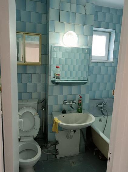 Vand apartament, semidecomandat, 2 camare,etaj 1, Manastur, Aleea Peana - 1