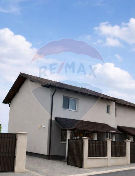 Duplex modern de vânzare ,Zonă rezidențială Dealul Furcilor-Alba Iulia - 1