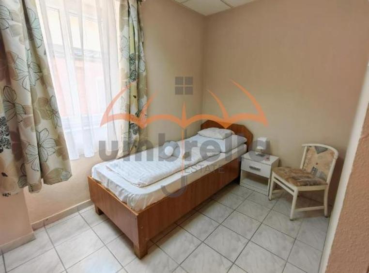 Hotel Nora de vanzare in Haj'?szobosz/? UNGARIA, 23 camere, 1000000 - 12
