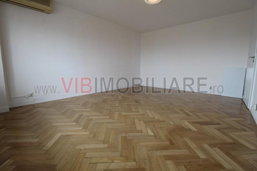 Piata Alba Iulia - Rond Alba Iulia - Banca Transilvania -studio renovat - 3