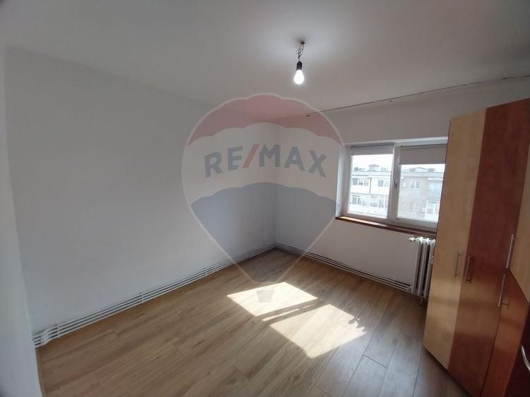 Apartament 2 camere decomandat in Rovine - Penny - 9