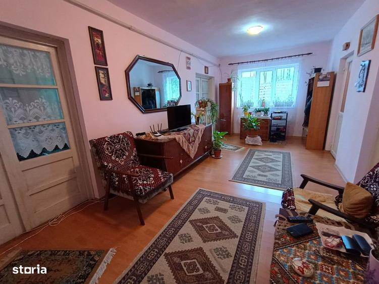 Casa 110m2 / Etaj si Mansarda / str M Eminescu - 10