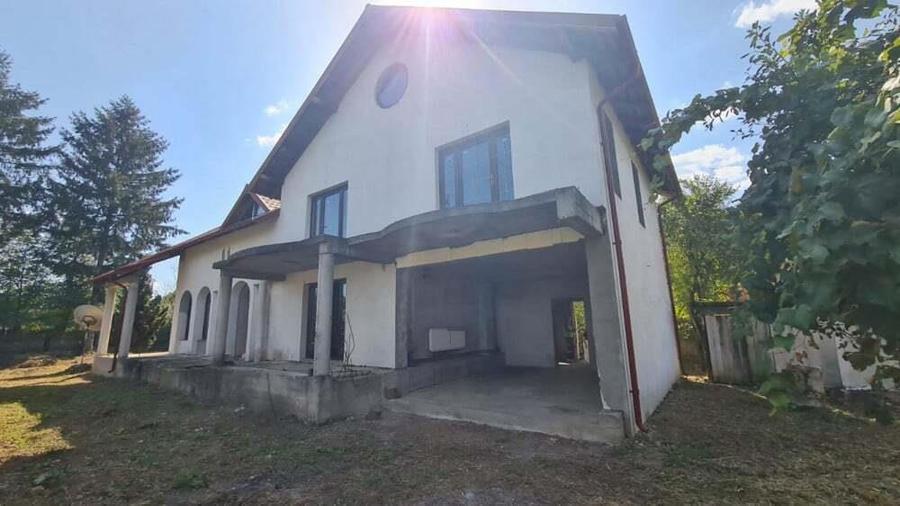 Vila Merisani la doar 15 km de centrul Pitestiului - 1