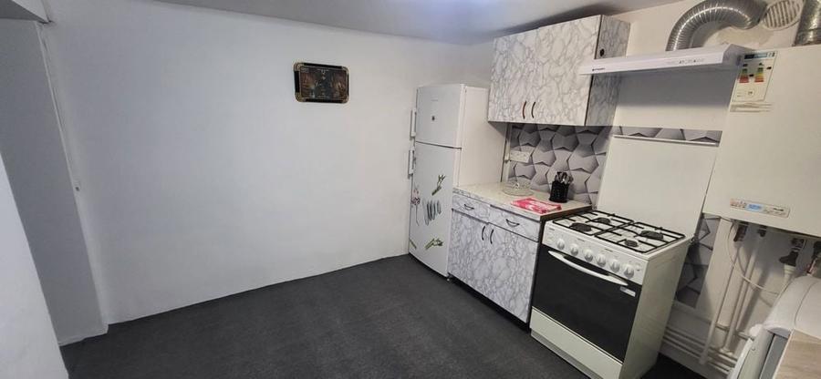 Casa de inchiriat - 7