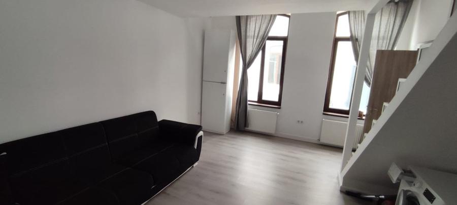 Apartament 2 camere zona Unirii dispus pe 2 niveluri acces curte interioara - 20