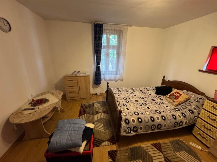 Casă cu anexe de vânzare în Sat Roșiori, Comuna Vânători, jud. Mehedinți - 5