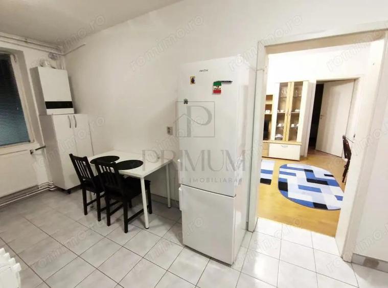 MEDICINA - 3 CAMERE - SPATIOS - CENTRALA PROPRIE - ZONA LINISTITA - 8