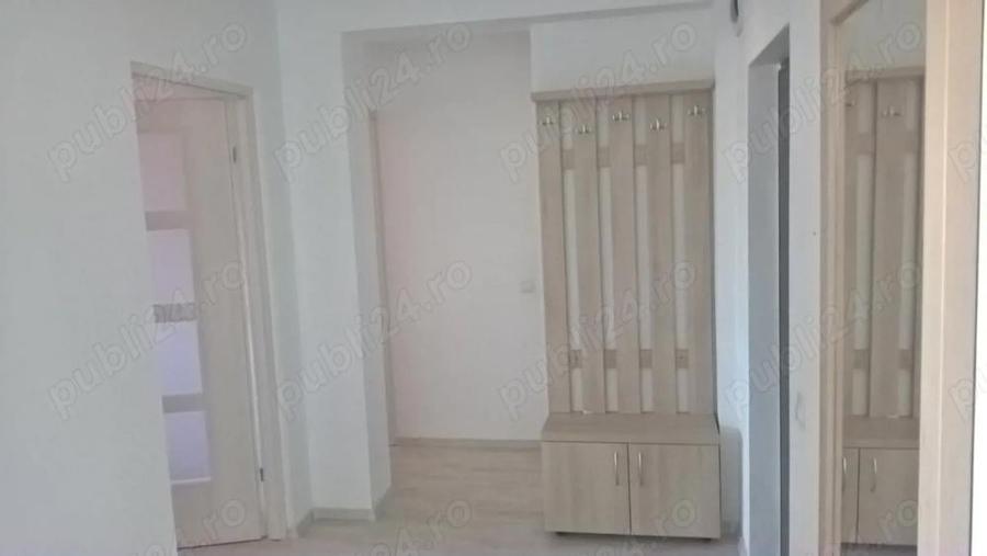 Ofer spre inchiriere ap.3 camere - 2