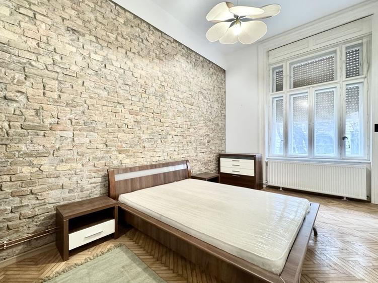Apartament 2 camere, primitor si cochet, prima închiriere, Piața Maria - 12