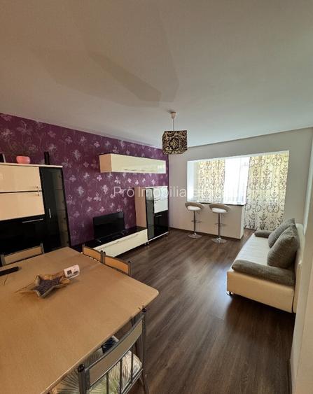 Inchiriez apartament cu 2 camere ultracentral