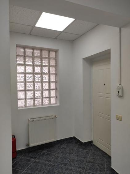 Capitol - Sala Sporturilor, spatiu birou 60 mp., recent renovat - 3