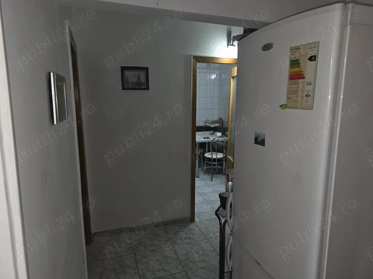 Vand apartament 3 camere, str. Flacara, mun. Calarasi(sau schimb cu 1 sau 2 camere+dif) - 4