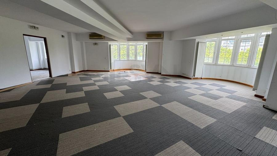 REA1025140 Apartament unic 3 camere Unirii - 4