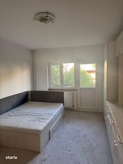 Inchiriez apartament doua camere - 7