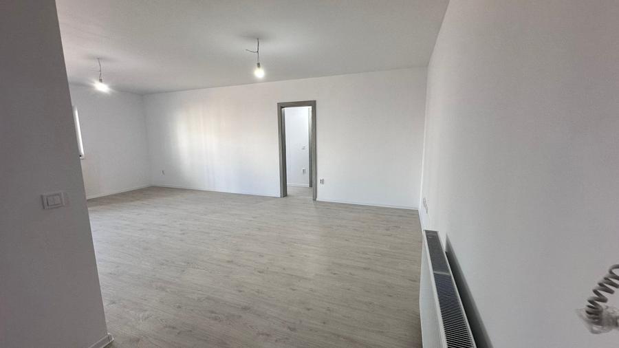 Apartament 3 camere 68 mp utili D-na Stanca Selimbar-Mall - 2
