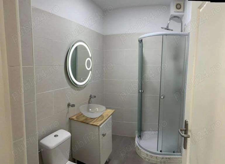 PENTHOUSE 80 m2 + 40 m2 terase 3 camere 2 bai parcare x 2 - 4