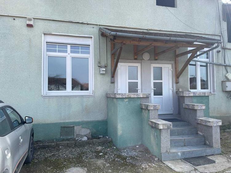 Spatiu ptr birouri de inchiriat ca. 65mp , zona semicentrala Medias - 1