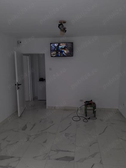 Spațiu comercial, de 22 mp, în Central