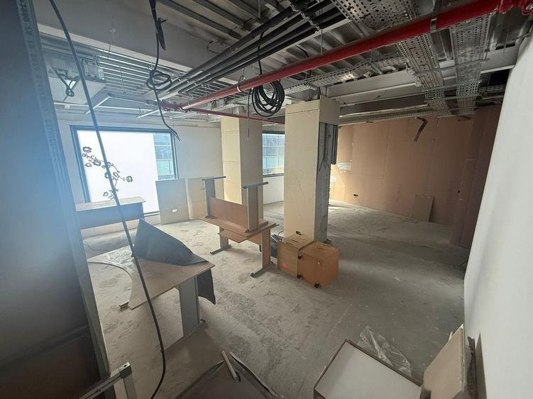 Spațiu de birouri 480 mp –Pta. Victoriei - Neamenajat - 5