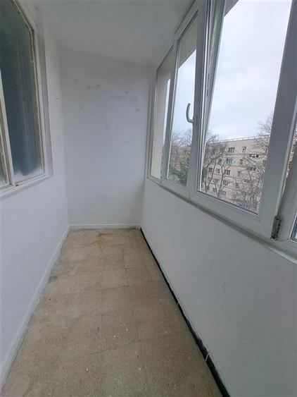 Vanzare apartament 3 camere metrou 1 Decembrie 1918 - 5