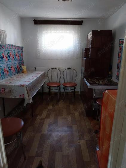 Casa De Vanzare - 11