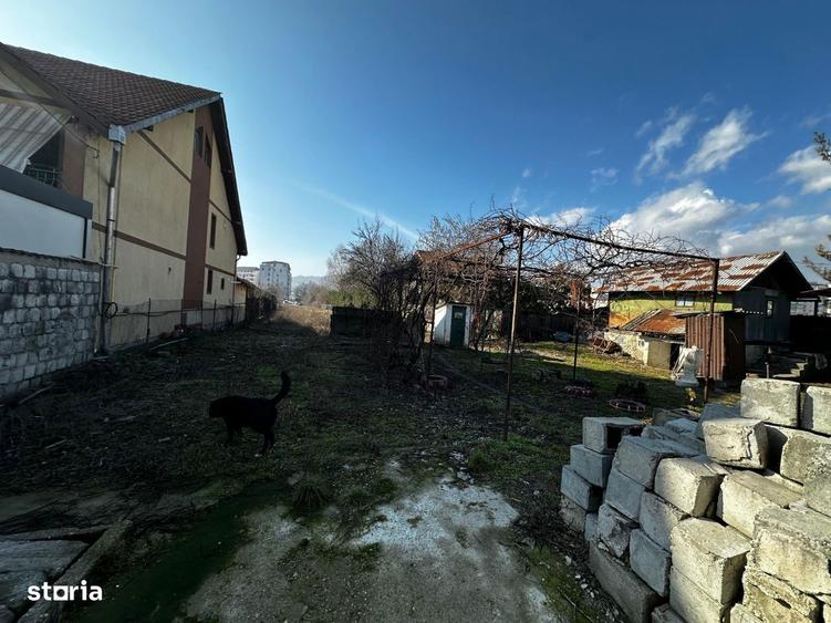 Strada Ostroveni, teren 2094m2 intravilan + constructii - 3