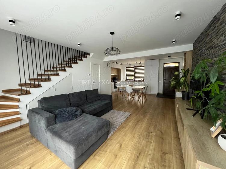 Casa Triplex la Cheie Superfinisata, 145 mp, Cart. Europa