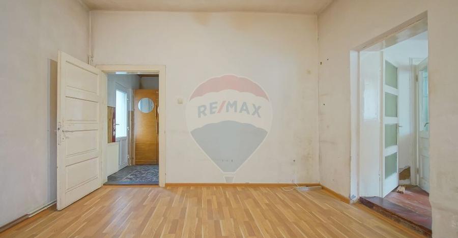 Casa saseasca de renovat, cu teren, ?cheii Bra?ovului - 20