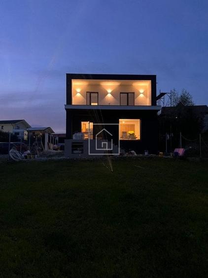 Casa noua mobilata modern 5 camere, 476 mp teren-Cisnadie, Comision 0 - 7