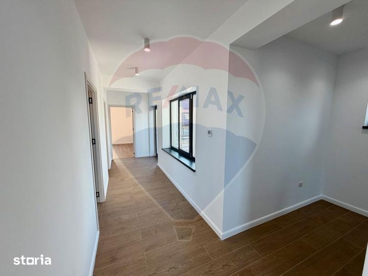 Casa / Vila cu 4 camere de vanzare in zona Dedeman - 3