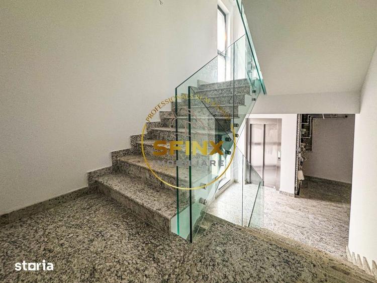 Apartament cu 3 camere în Tei