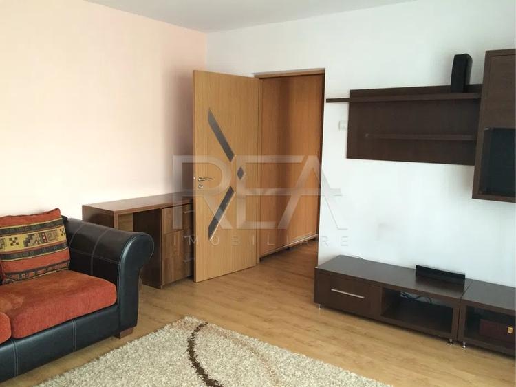 2 Camere Bloc Anvelopat -Mall Afi - 4