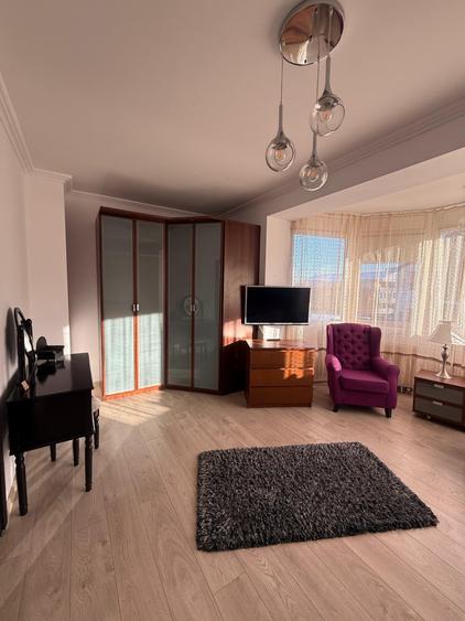 Apartament de închiriat, 3 camere, 68 mp, Bună Ziua zona OMV - 13