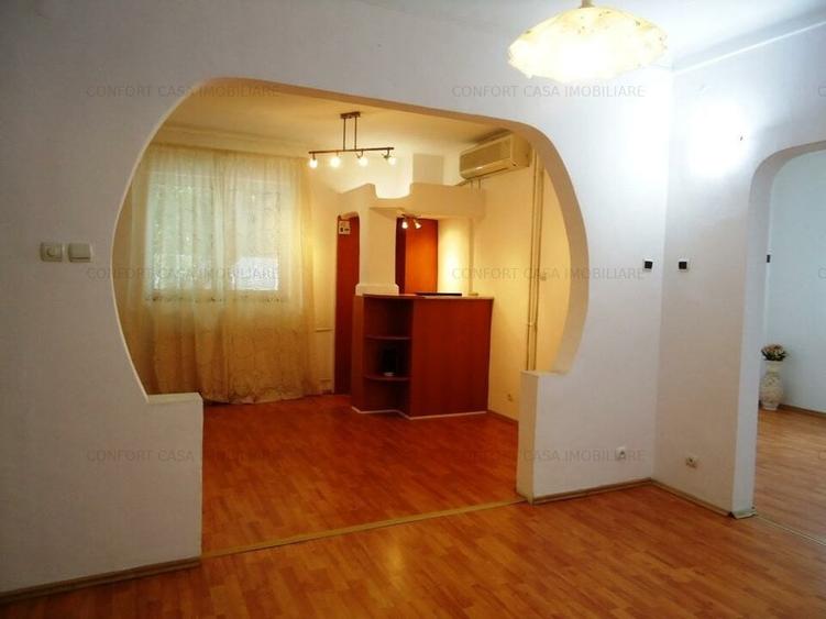 Calarasilor-Decebal, casa, 8 camere, P+2, - 6