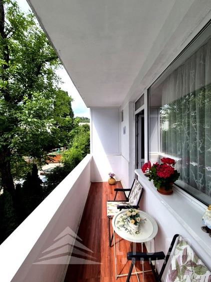 Apartament cu 2 camere semidecomandat, mobilat în Grigorescu